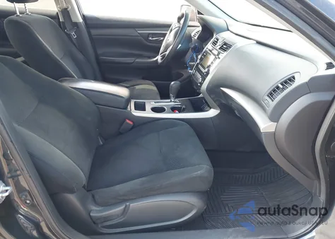 2015 Nissan Altima 2.5 S from USA, damaged, VIN 1N4AL3AP7FC445051